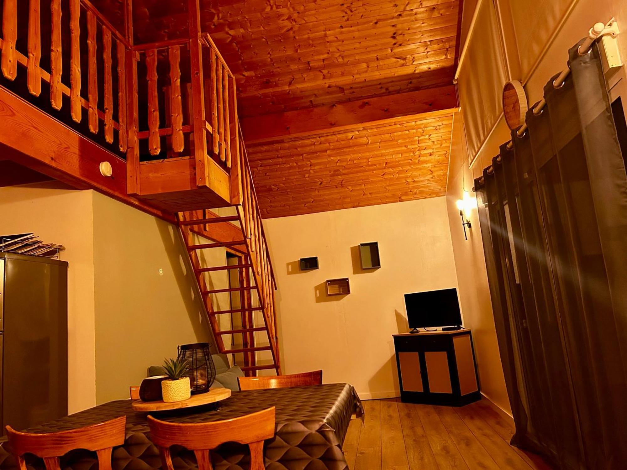 Gite Du Moulin Montgesoye Kültér fotó